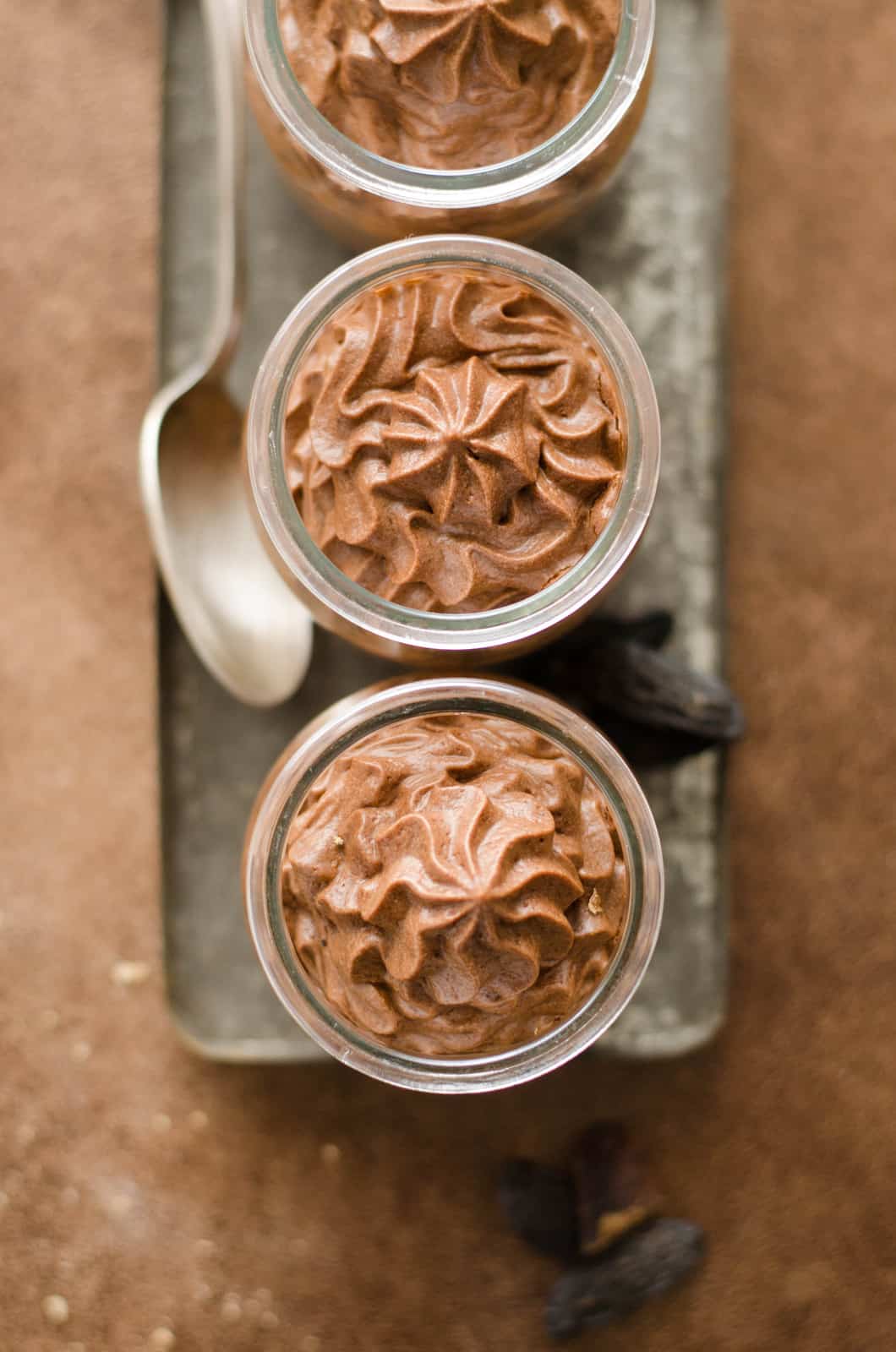 Mousse au chocolat &amp; à la fève tonka